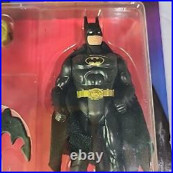 1990 Batman Dark Knight Collection MOC 5 Crime Attack Batman Figure Kenner
