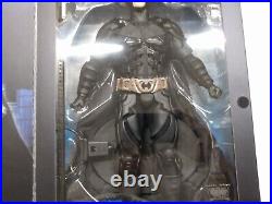 Batman 16 Scale Deluxe Collector Figure DC Direct Action Figure