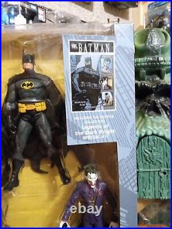 Batman Legends Of The Dark Knight Box Set