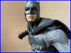 Batman Statue Superman The Dark Knight