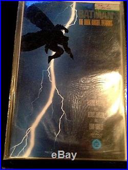 Batman THE DARK KNIGHT RETURNS book 2 1986 First Print. MINT 10.0 GEM