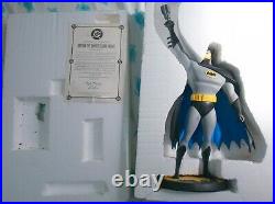 Batman The Animated Series Dark Knight Warner Brothers Store Statue Maquette