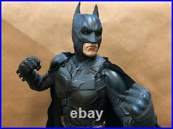 Batman The Dark Knight Premium Format Figure by Sideshow Collectibles 43/2000