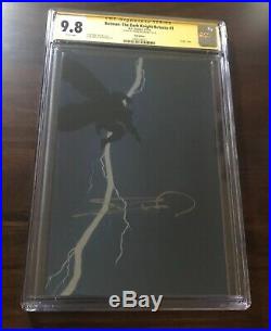 Batman The Dark Knight Returns #1 CGC 9.8 SS NYCC Foil Signed by Frank Miller