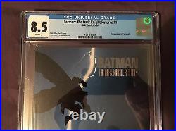 Batman The Dark Knight Returns #1 Comic 1986 Frank Miller CGC 8.5 1st PRINT