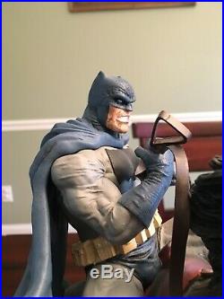 Batman The Dark Knight Returns A Call to Arms Statue 14 Tall Frank Miller DC