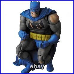 Batman The Dark Knight Returns Blue Version Collectible figurine Action Figure