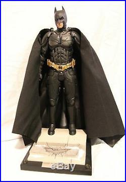 Batman The Dark Knight Rises 1/6 Scale Hot Toy Collectible Figure