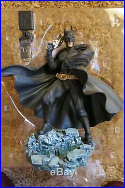 Batman The Dark Knight Rises Artfx Kotobukiya Light-up Very Rare 1/6 Scale