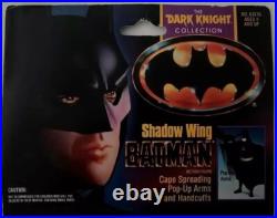 Batman The Dark Knight Series Shadow Wing Batman Action Figure Kenner 1990 MOC Batman The Dark Knight Series Shadow Wing Batman Action Figure Kenner 1990 MOC