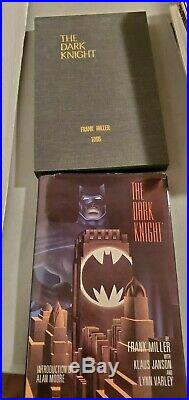 Batman The Dark Knight Signed Frank Miller #1096 Hardcover with Slipcase. Rare