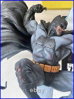 Batman the Dark Knight Returns Premium Format Figure statue pff Sideshow 300805