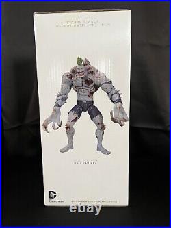 DC Collectibles Batman Arkham Deluxe Titan Joker Figure