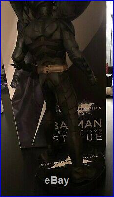 DC Collectibles Batman Statue 16 Scale. Batman The Dark Knight Rises