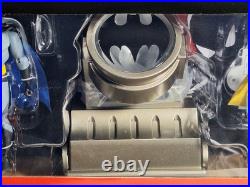 DC Collectibles Batman The Animated Series The Batmobile Deluxe Edition Unopened