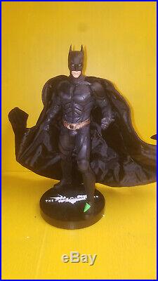 DC Collectibles Batman The Dark Knight 16 Scale Statue