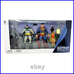 DC Collectibles Batman The Dark Knight Returns 4-Pack Action Figure Set