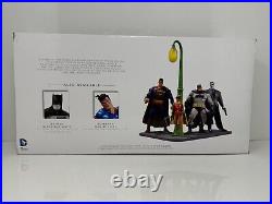 DC Collectibles Batman The Dark Knight Returns 4-Pack Action Figure Set