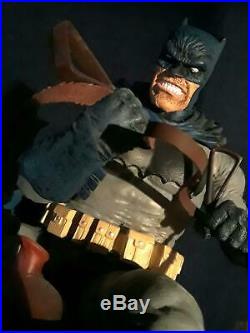DC Collectibles Batman The Dark Knight Returns A Call To Arms Statue 14.5