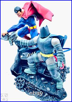 DC Collectibles Batman vs Superman Mini Battle Statue Limited Edition New