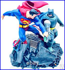 DC Collectibles Batman vs Superman Mini Battle Statue Limited Edition New