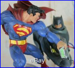 DC Collectibles The Dark Knight Returns Superman VS. Batman Battle Statue NIB