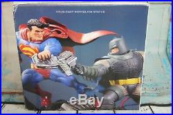 DC Collectibles The Dark Knight Returns Superman VS. Batman Battle Statue NIB