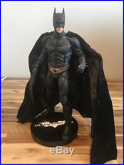 DC Collectibles The Dark Knight Rises 16 Scale Batman Statue MINT Conditon