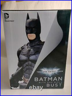 DC Collectibles The Dark Knight Rises BATMAN with EMP Rifle Bust (CosBman1174)