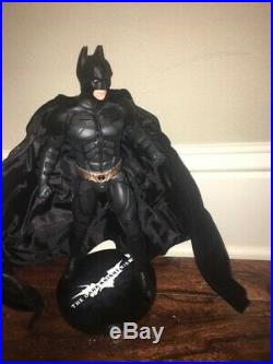 DC Collectibles The Dark Knight Rises Batman 16 Scale Icon Statue with box