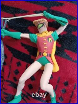 DC ComicsFrank MillerThe Dark Knight Strikes AgainStatue # 3598 (5500) DC ComicsFrank MillerThe Dark Knight Strikes AgainStatue # 3598 (5500)