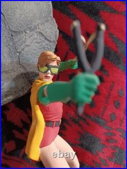 DC ComicsFrank MillerThe Dark Knight Strikes AgainStatue # 3598 (5500) DC ComicsFrank MillerThe Dark Knight Strikes AgainStatue # 3598 (5500)