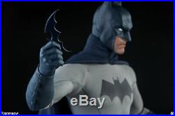 DC Comics Batman The Dark Knight Sixth Scale Action Figure Sideshow Collectibles
