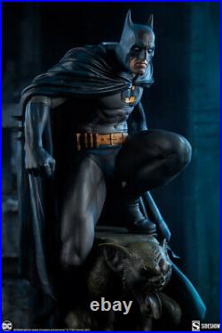 DC Comics Batman the Dark Knight premium format figure Sideshow Collectibles