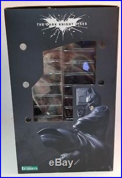 DC Comics The Dark Knight Rises BATMAN ArtFX 1/6 Scale Model KitKotobukiya