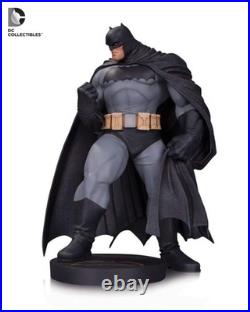 DC DESIGNER SERIES Dark Knight III The Master Race Batman Statue by Andy Kubert
