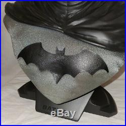 DC DIRECT BATMAN 12 SCALE BUST WithBOX Animated Statue The DARK KNIGHT Joker