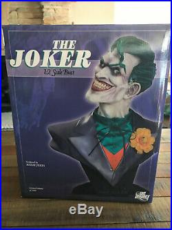 DC DIRECT JOKER 12 SCALE BUST BATMAN Animated Statue The DARK KNIGHT NIB