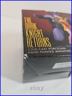 DC DIRECT ROBIN & The DARK KNIGHT STRIKES AGAIN STATUE FRANK MILLER LOT# 686