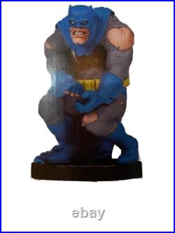 DC Designer Series BATMAN STATUE by FRANK MILLER DC Collectibles DCD