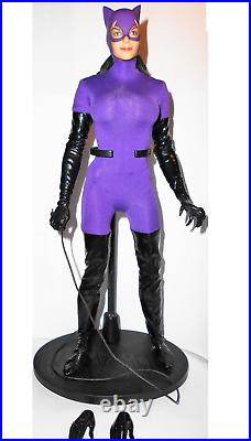 DC Direct 13 inch CATWOMAN classic 2008 deluxe jim balent batman collectibles