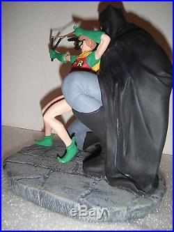 DC Direct Batman & Robinthe Dark Knight Strikes Again Statue #3275 Frank Miller