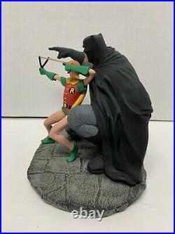 DC Direct Batman & Robinthe Dark Knight Strikes Again Statue #3453 Frank Miller