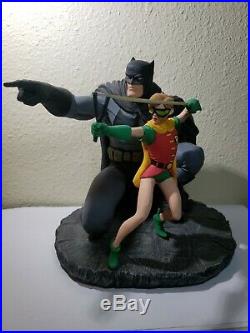 DC Direct Batman & Robinthe Dark Knight Strikes Again Statue #3462 Frank Miller