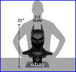 DC Direct Batman The Dark Knight 2008 Cowl Replica 11 Scale