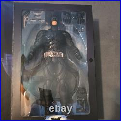 DC Direct Deluxe Batman 16 The Dark Knight Movie 13 Collector Figure