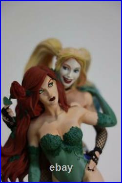DC Direct Designer Series Harley Quinn & Poison Ivy By Luppachino 10.7 Statue