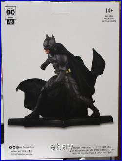 DC Direct McFarlane Toys The Dark Knight BATMAN Statue (2025) 1/6th, 462/470 NEW