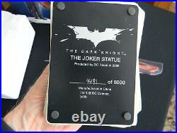 DC Direct The Dark Knight The Joker Statue Kolby Jukes 4291/6000 MIB