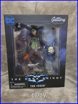 DC The Dark Knight The Joker Statue by Gallery Diorama